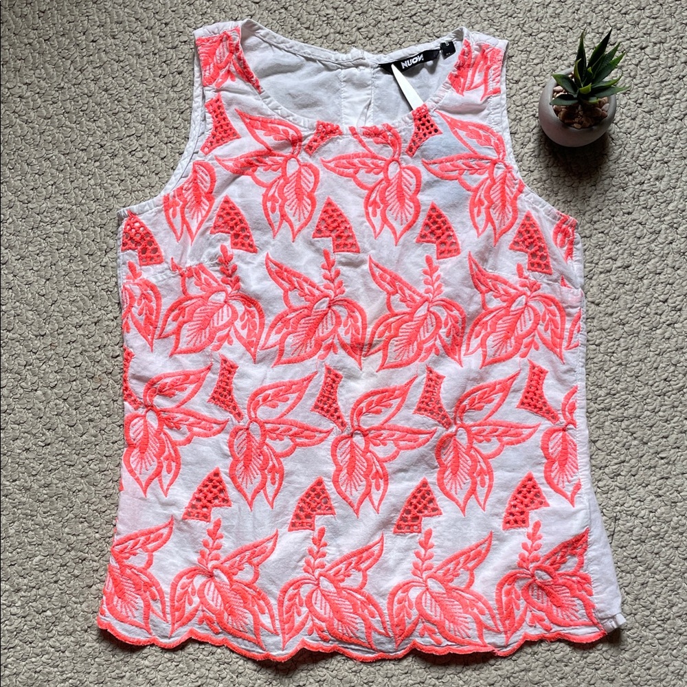 Nuon sleeveless blouse